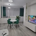 Xcity Апартаменти *